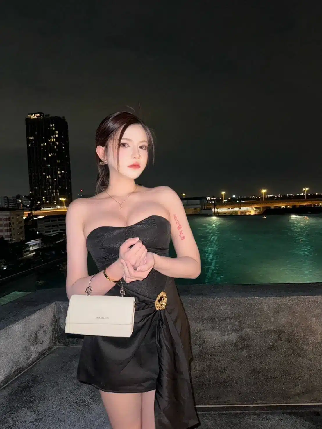 台北定點茶-甜寵妃/166/49/21/C